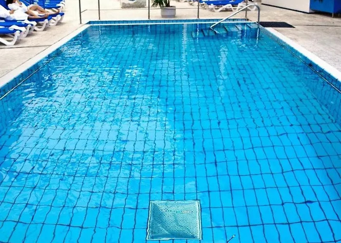 Arnoia Caldaria Hotel Y Balneario